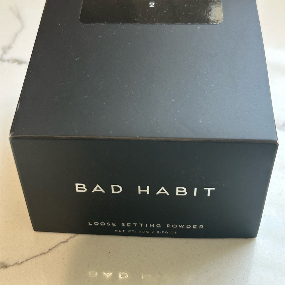Bad Habit Loose Setting Powder #2 - Picture 4 of 5